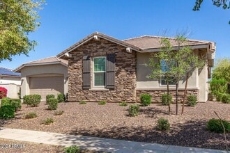 13695 N 148th Dr in Surprise, AZ - Building Photo - Building Photo