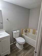 4371 Kevinkay Dr in Houston, TX - Building Photo - Building Photo