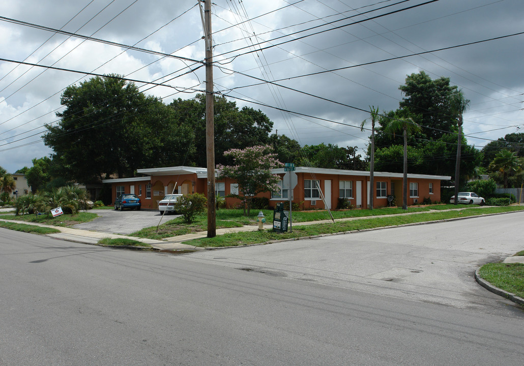 Ruby Apartments in St. Petersburg, FL - Building Photo