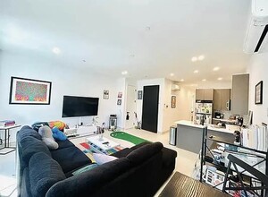 39 Aberdeen St, Unit 2 in Brooklyn, NY - Building Photo - Building Photo