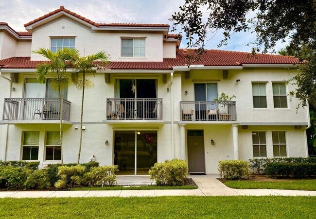 2038 Alta Meadows Ln in Delray Beach, FL - Building Photo - Building Photo