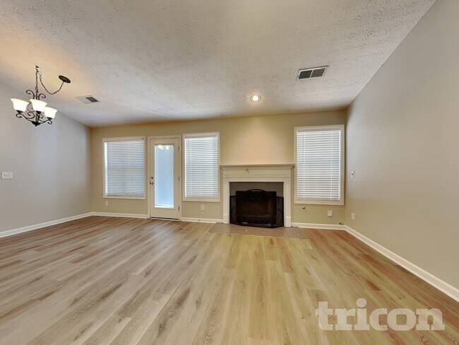 16 Waterloo Ct in Hiram, GA - Building Photo - Building Photo