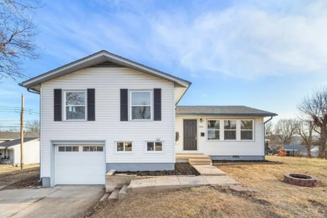 property at 4621 Mersington Ave