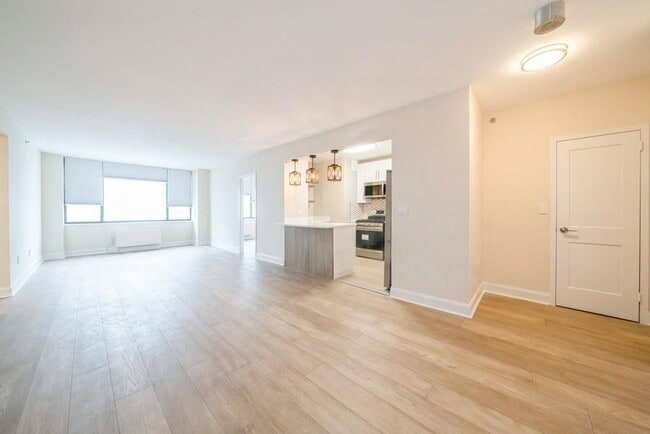 45 River Dr S in Jersey City, NJ - Building Photo - Building Photo