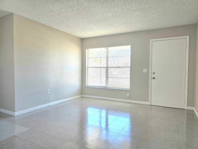 603-605 E Garden St in Lakeland, FL - Building Photo - Building Photo