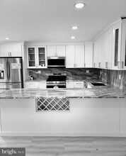 12406 Dunks Ferry Rd in Philadelphia, PA - Building Photo - Building Photo