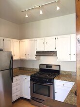 2432 Stevens Ave in Minneapolis, MN - Building Photo - Building Photo