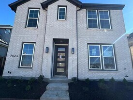 7023 Lathrop Ln in Frisco, TX - Building Photo