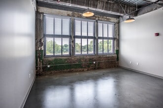 Conwood Flats in Memphis, TN - Foto de edificio - Interior Photo