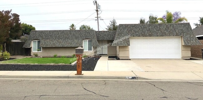 202 Larkspur Dr in Santa Maria, CA - Building Photo - Building Photo