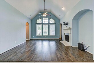 2603 Deerwood Heights Ln in Manvel, TX - Building Photo - Building Photo