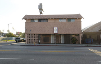 5150-5152 S Normandie Ave in Los Angeles, CA - Building Photo - Building Photo