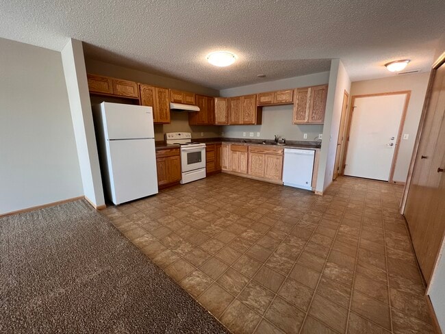 property at 1611 Gunston Dr