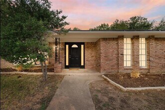 1713 Yarborough Dr in Sherman, TX - Building Photo - Building Photo