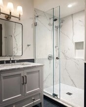 27 Howard St in Sag Harbor, NY - Building Photo - Building Photo