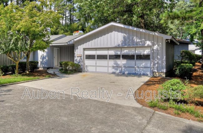 3208 Summerchase Cir