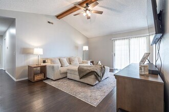 9 Jordan Ln in Bentonville, AR - Building Photo - Building Photo