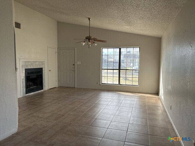 2503 Hemlock Dr in Killeen, TX - Building Photo - Building Photo