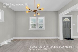 4710 Birchwood Rd in Garfield Heights, OH - Building Photo - Building Photo