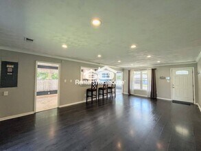 2404 Haywood Ave in Chesapeake, VA - Building Photo - Building Photo