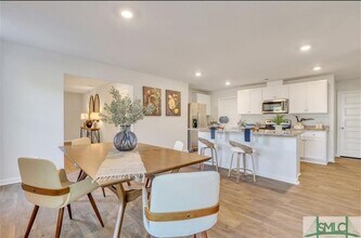 477 Coconut Dr in Bloomingdale, GA - Building Photo - Building Photo