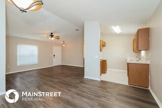 15 Sawfish Ln in Poinciana, FL - Foto de edificio - Building Photo