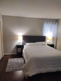 1114 Augusta Dr photo'