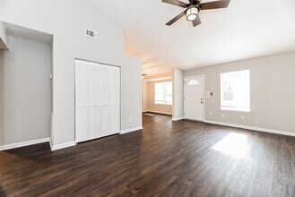 101 Tweed Ct in Summerville, SC - Building Photo - Building Photo