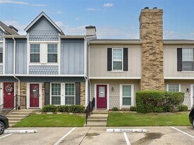 7 Abbey Rd in Euless, TX - Building Photo