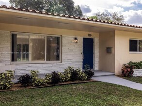 160 NW 92nd St in Miami Shores, FL - Building Photo - Building Photo