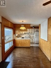 115 Church St in Parry Sound, ON - Building Photo - Building Photo