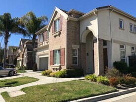 4431 Bangor Ct in Dublin, CA - Building Photo