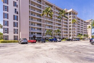 2671 S Course Dr in Pompano Beach, FL - Building Photo - Building Photo