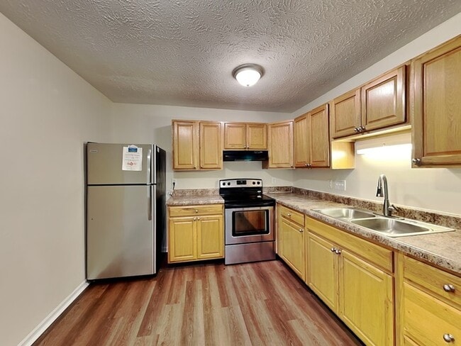 5422 Pecos Ct in Indianapolis, IN - Foto de edificio - Building Photo