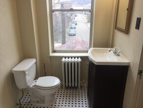 5214 Friendship Ave in Pittsburgh, PA - Building Photo - Building Photo