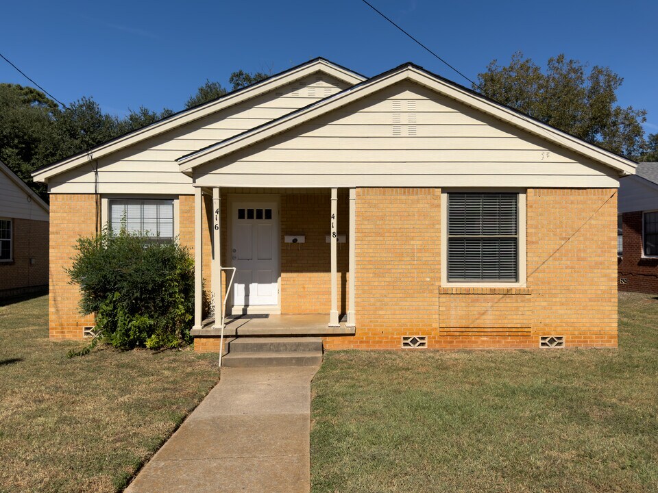 418 E 8th St in Tyler, TX - Building Photo