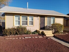 412 Harvard Dr SE in Albuquerque, NM - Building Photo