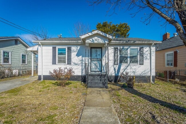 property at 1903 E 27th St