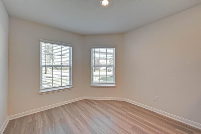 property at 20834 Solstice Point Dr