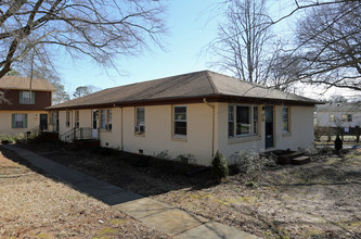 Milltowne Square Apartment Homes in Belmont, NC - Building Photo - Building Photo