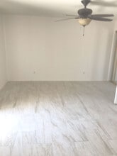 33550 Rancho Vista Dr, Unit # B in Cathedral City, CA - Building Photo - Building Photo