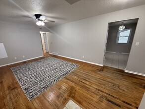 3421 Fairlane Dr in Des Moines, IA - Building Photo - Building Photo