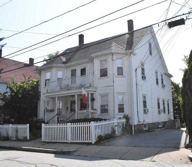property at 14 Middle St