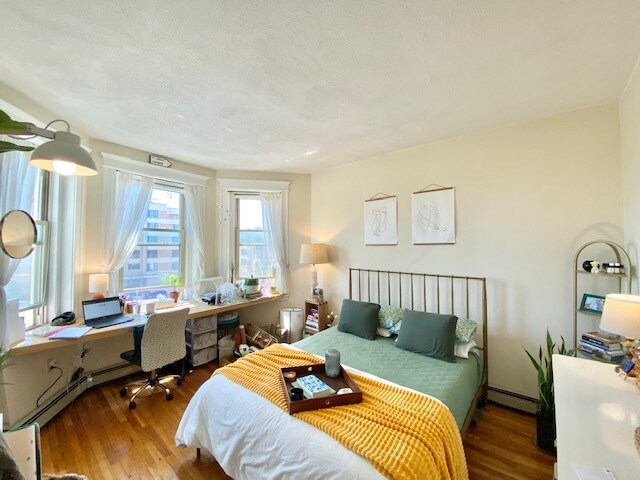 1645 Commonwealth Ave, Unit 12