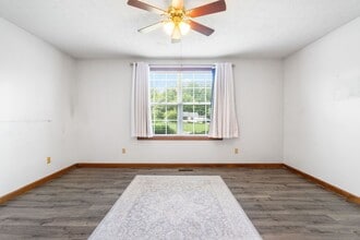 1013 Pin Oak Dr in Pleasant View, TN - Building Photo - Building Photo