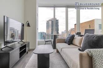 1000 S Michigan Ave in Chicago, IL - Building Photo - Building Photo