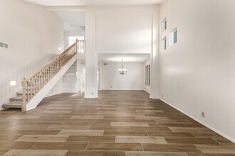 14831 N 42nd St in Phoenix, AZ - Building Photo - Building Photo