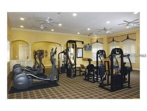 10209 Courtney Palms Blvd in Tampa, FL - Building Photo - Building Photo