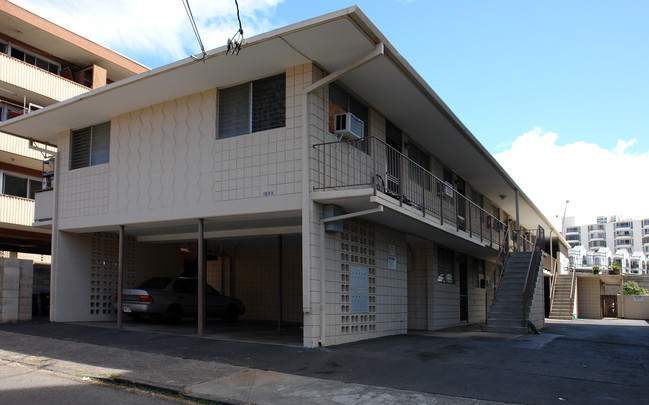 1330 Matlock Ave in Honolulu, HI - Building Photo - Building Photo