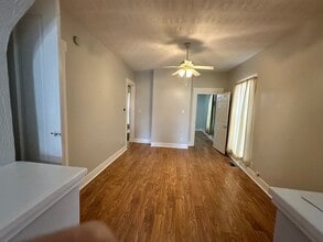 211 Burns Ave in Dayton, OH - Building Photo - Building Photo